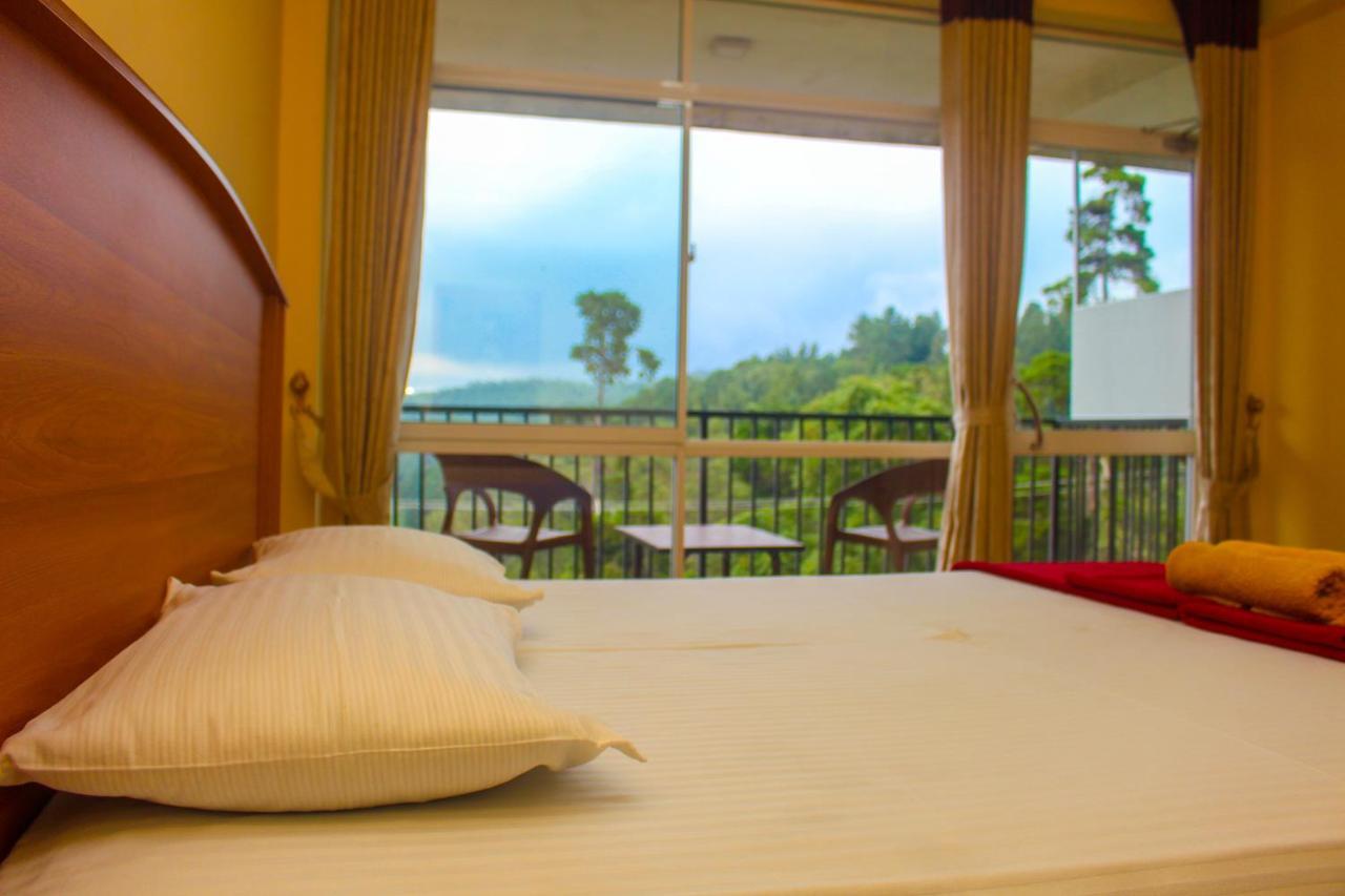 Hotel Olinka Haputale Ngoại thất bức ảnh